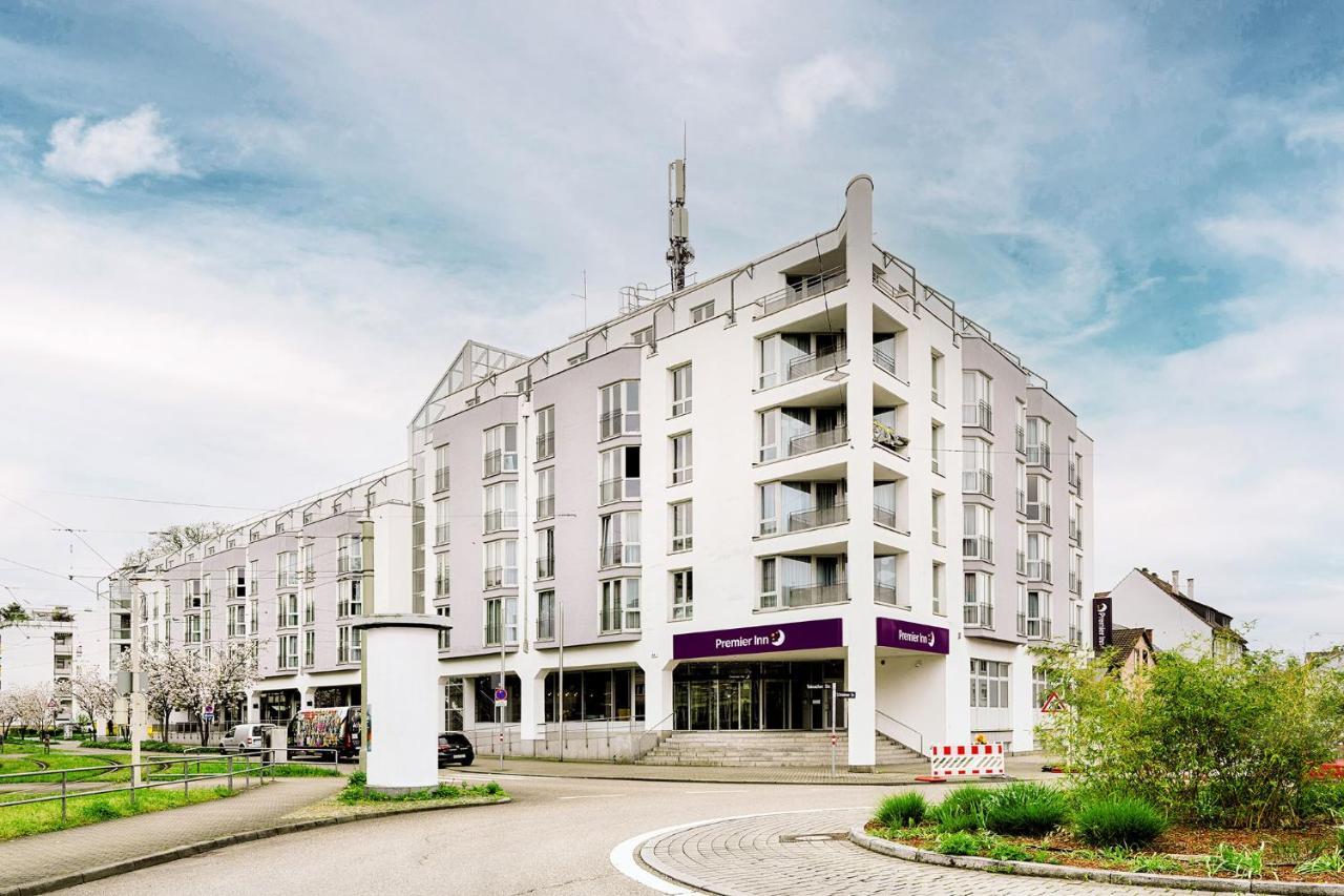 Premier Inn Stuttgart Bad Cannstatt Extérieur photo