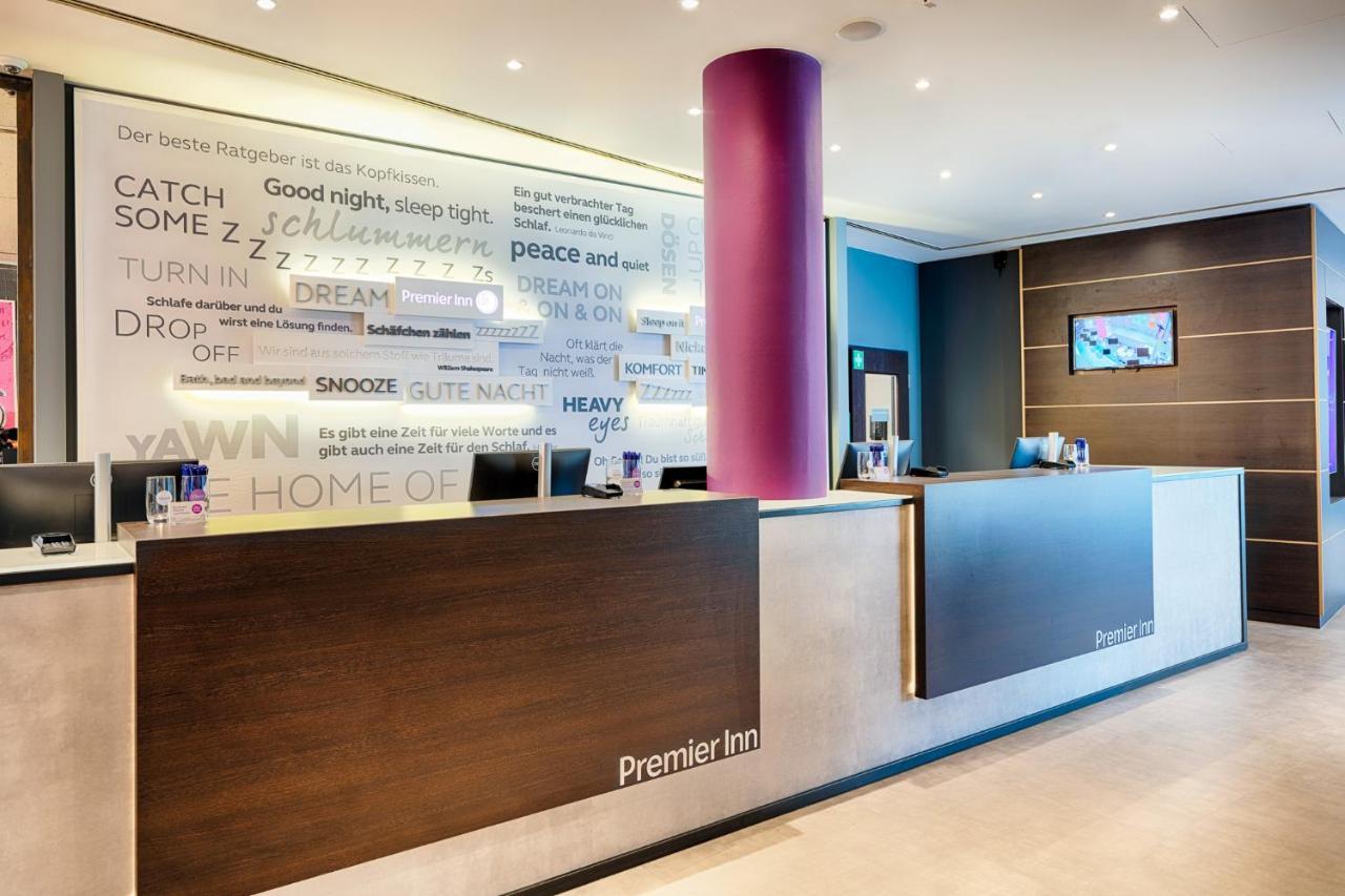 Premier Inn Stuttgart Bad Cannstatt Extérieur photo