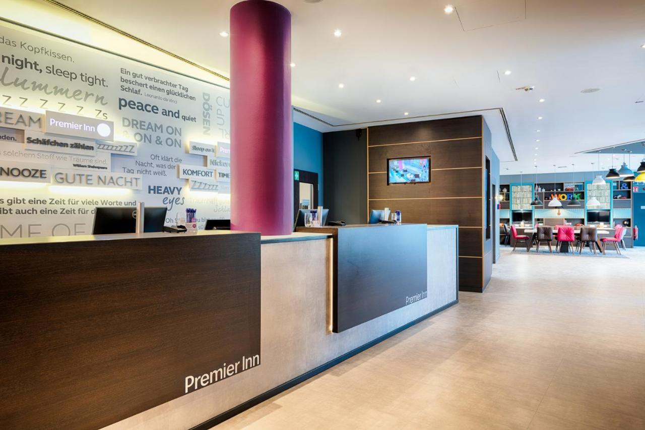 Premier Inn Stuttgart Bad Cannstatt Extérieur photo